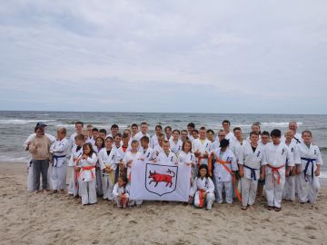 Morskie opowieści młodych karateków i judoków z...