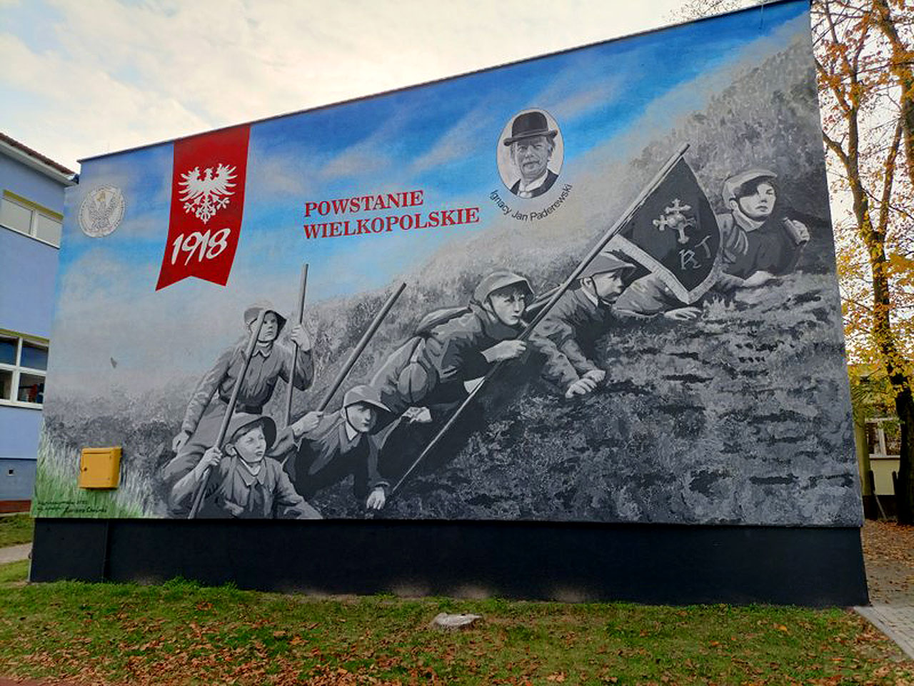 Harcerze-powstańcy bohaterami muralu na Szkole Podstawowej we Władysławowie - fot.: UG Władysławów