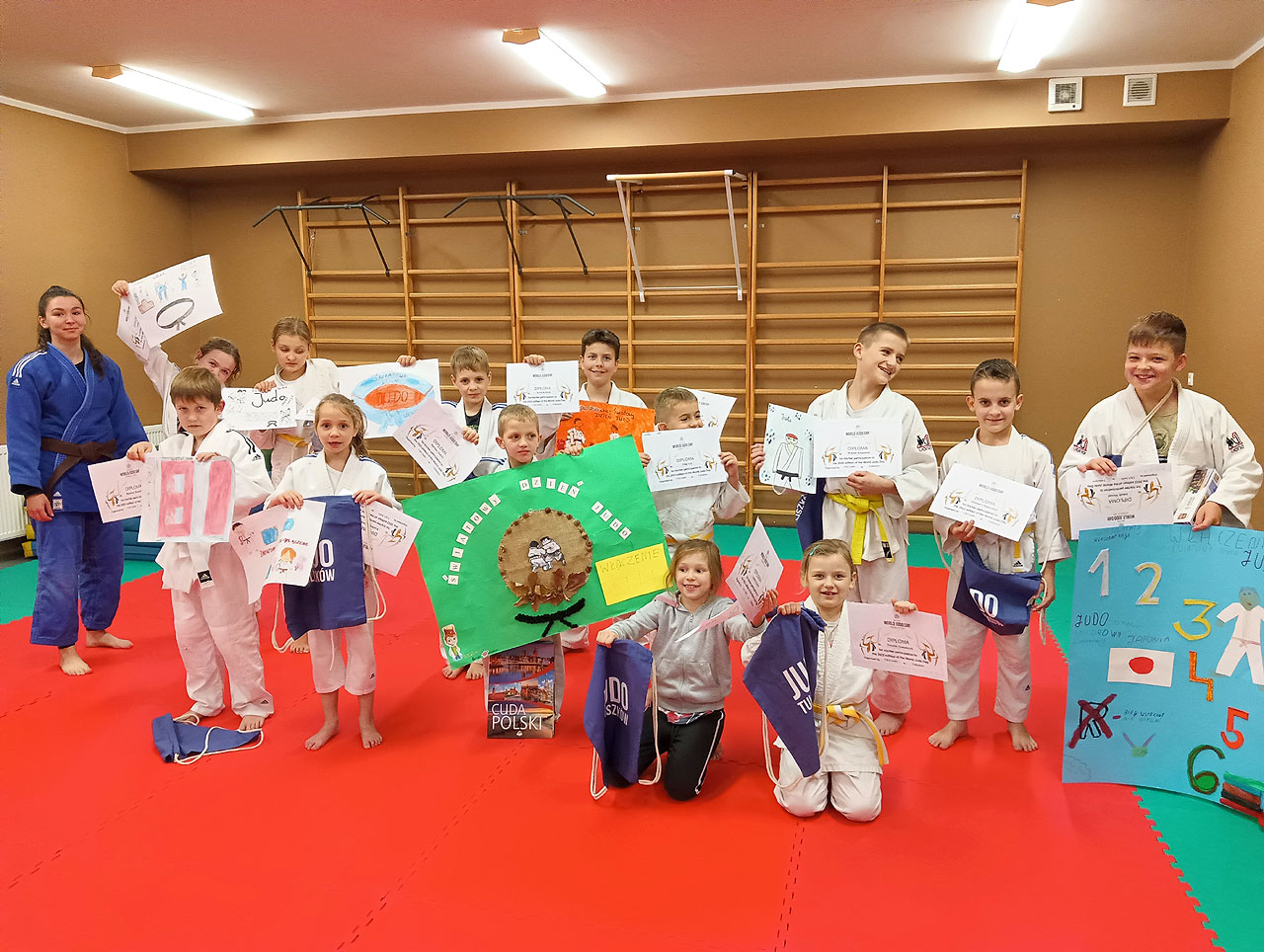 Trenują i rysują. Judocy z Tuliszkowa świętowali Światowy Dzień Judo - fot.: UKS Judo Tuliszków