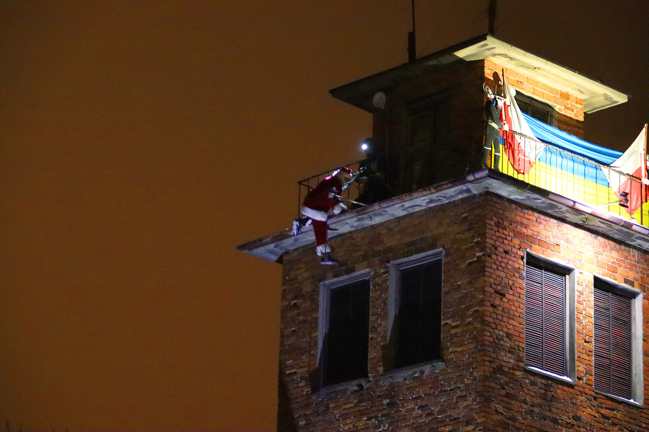 Był nawet trening na wieży strażnicy! Trwa oficjalna wizyta Świętego Mikołaja w Turku