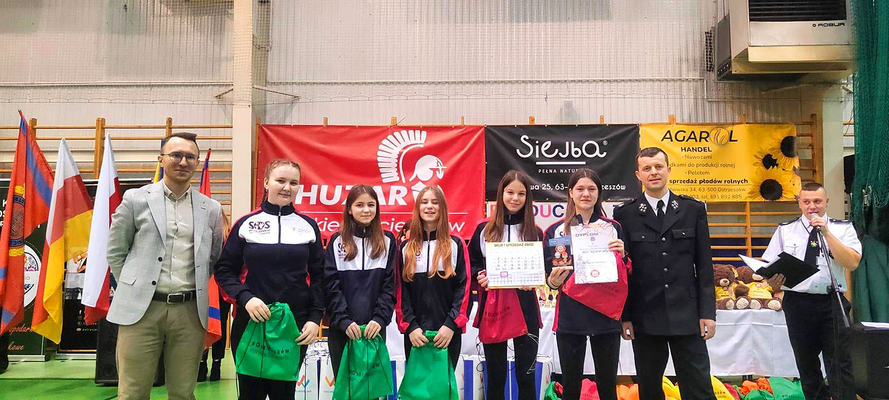 Dziewczyny z Będziechowa najlepsze na zawodach! Sukces zawodniczek z Młodzieżowej Drużyny Pożarniczej - fot.: MDP OSP Będziechów