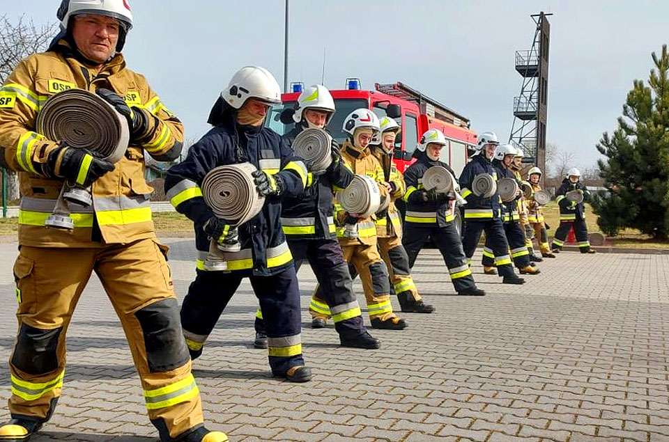 Wyszkoleni do pomocy innym. Trwa szkolenie dla druhów strażaków z powiatu tureckiego