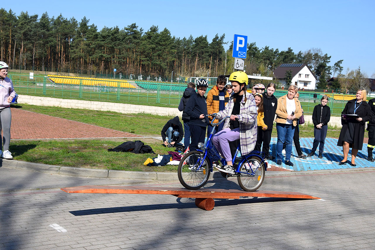 Tuliszków. Młodzi rowerzyści sprawdzili swoją wiedzę i umiejętności praktyczne  - fot.: UGiM Tuliszków