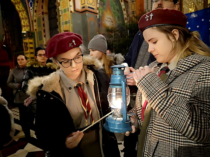 Betlejemskie Światło Pokoju ponownie zawita do Turku. Hufiec ZHP zaprasza w niedzielę na rynek miasta