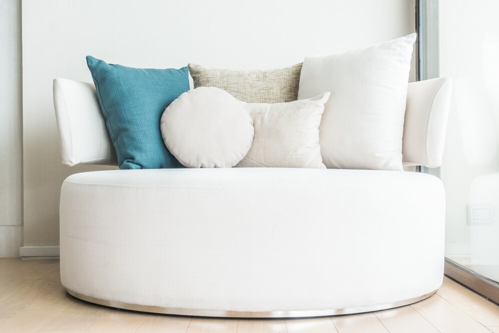 Styl i komfort w Twoim domu – poznaj nowoczesne pufy
