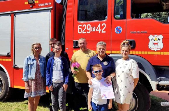 Miasto Turek: Strażacy z OSP Turek odwiedzili wychowanków ZPEW. Pokazali...