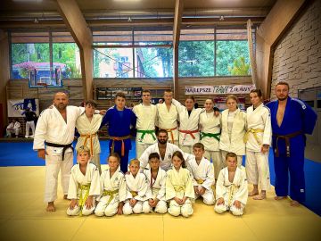 Zawodnicy UKS Judo Tuliszków na Super Star...