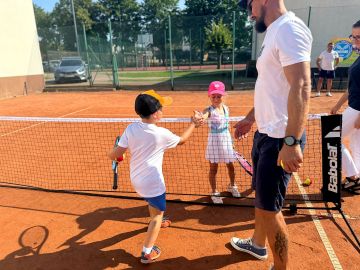 Wakacyjny Turniej Forehand Kids Cup. Sportowe...