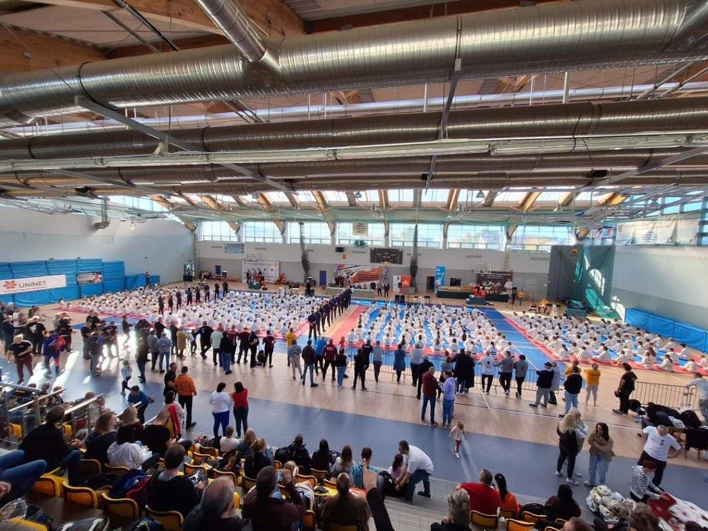 Turkowscy karatecy na podium międzynarodowego turnieju. Trzy medale dla KSISW z Turku