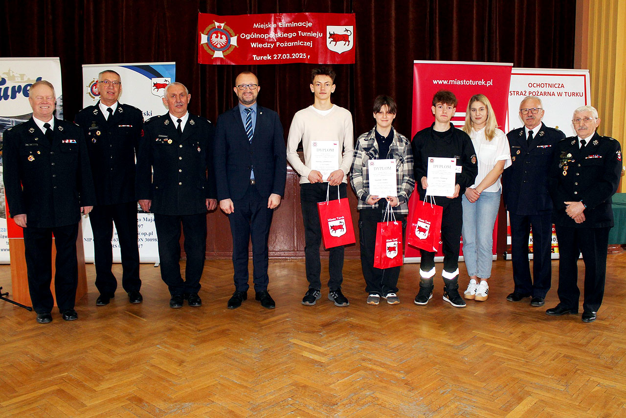 Sukces młodzieży w konkursie pożarniczym. Cyprian i Antoni powalczą w finale powiatowym - Ogólnopolski Turniej Wiedzy Pożarniczej w Turku / fot. UM Turek