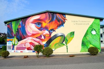 Kolejny mural w Gminie Malanów. Sztuka w służbie czystego powietrza
