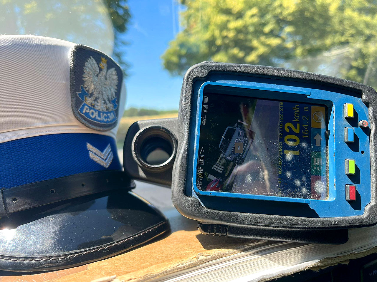 Niebezpieczna prędkość na drogach powiatu. Turkowska drogówka zatrzymuje kolejnych piratów drogowych