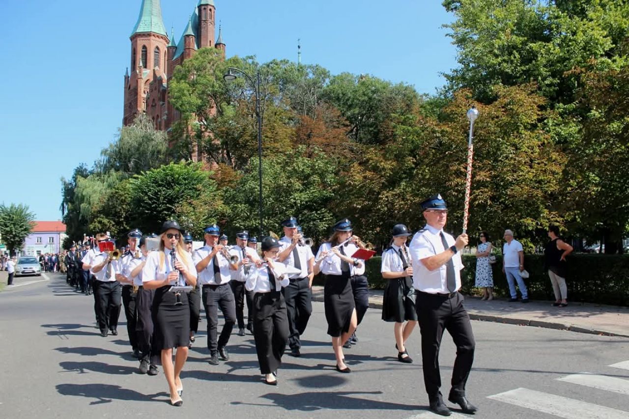 Święto Wojska Polskiego w Turku. Władze oraz mieszkańcy wspólnie uczcili 105. rocznicę Bitwy Warszawskiej - Święto Wojska Polskiego w Turku 2025 /fot. UM Turek, Powiat Turecki