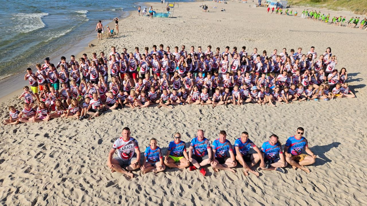 Karatecy z Turku zakończyli obóz sportowy w Darłówku. Trening, zabawa i przygotowania do mistrzostw