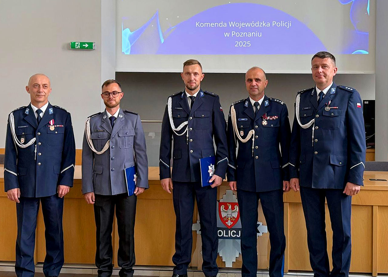 Awans dzielnicowych z Turku. Michał Pękacz i Jacek Wieczorek z pierwszym stopniem aspiranta