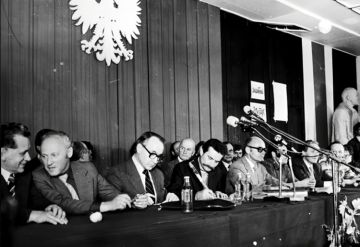 Listy do redakcji: 31 sierpnia Dzień...