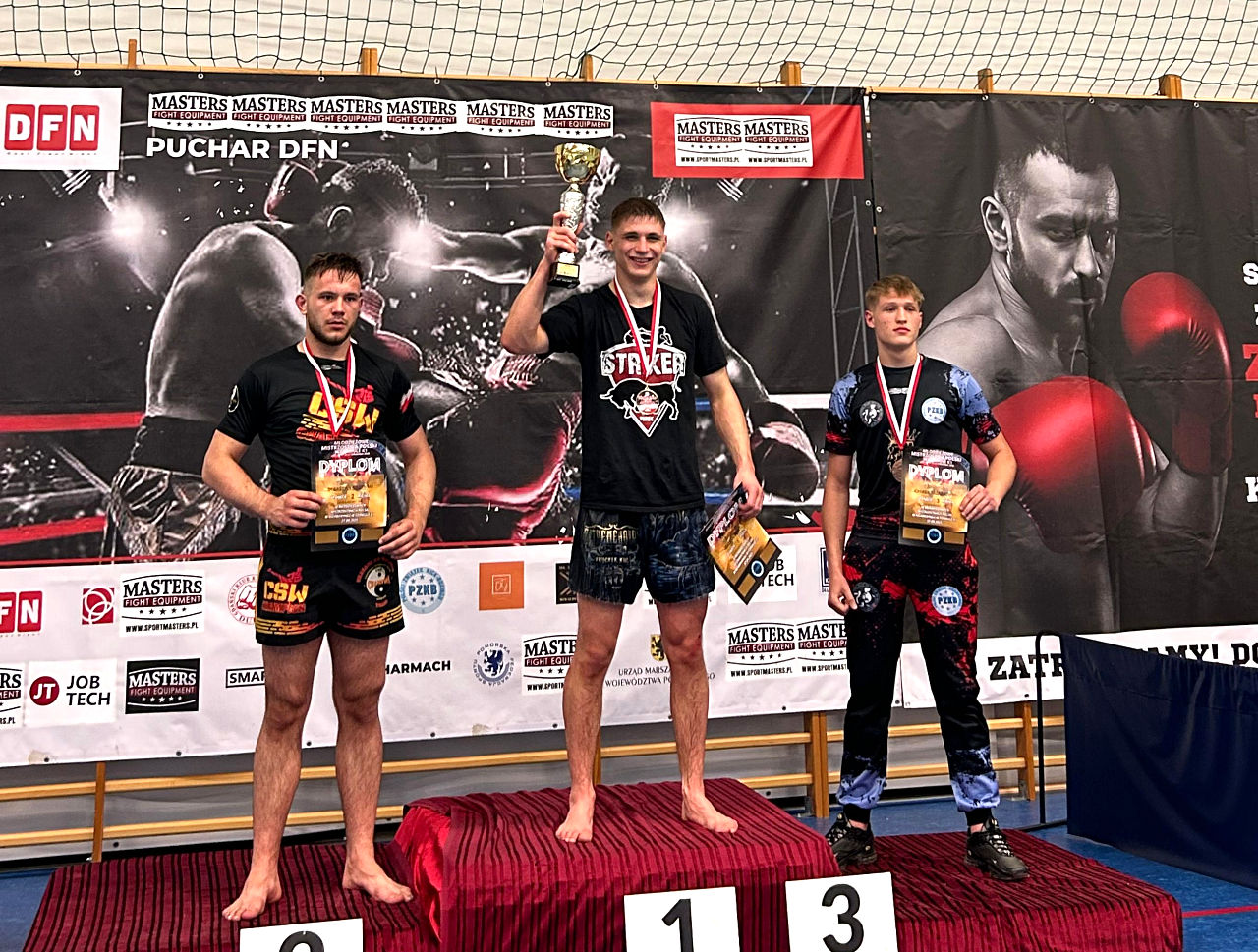 Patryk Szulc Młodzieżowym Mistrzem Polski K-1. Sukces zawodnika Strikera z Turku - Patryk Szulc z Turku Młodzieżowym Mistrzem Polski K-1