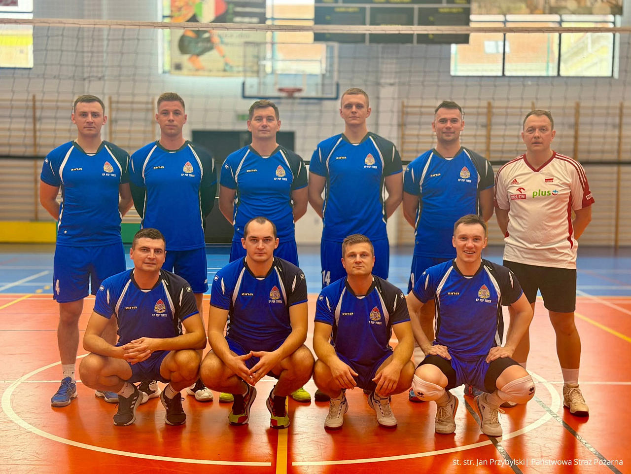 Strażacy z Turku wśród najlepszych. Drużyna PSP Turek w Mistrzostwach Wielkopolski w siatkówce - Strażacy z Turku rywalizowali w Mistrzostwach Wielkopolski PSP w Siatkówce