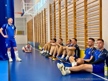 Strażacy z Turku wśród najlepszych. Drużyna PSP Turek w Mistrzostwach Wielkopolski w siatkówce - Strażacy z Turku rywalizowali w Mistrzostwach Wielkopolski PSP w Siatkówce