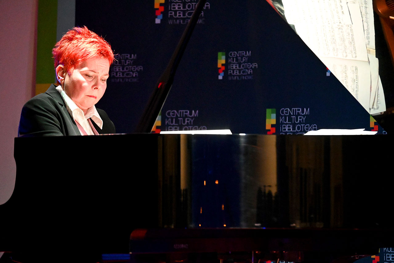 Wieczór z muzyką Chopina w Malanowie. Nastrojowy koncert przypomniał związki kompozytora z regionem - Wieczór z muzyką Chopina w Malanowie /fot. CKiBP Malanów