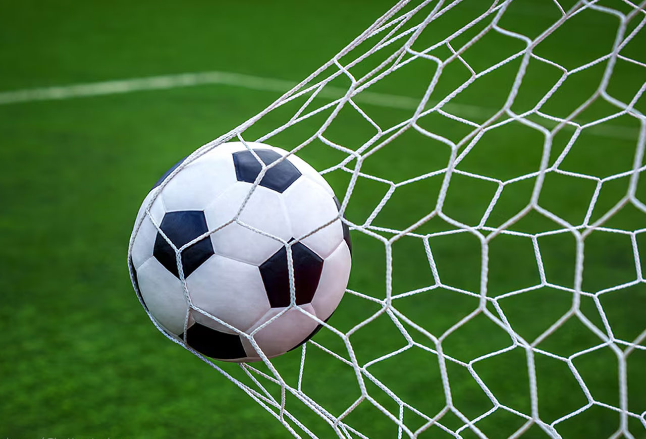 Piłkarska niedziela w powiecie. Tur chce wrócić na szczyt, Tulisia kontynuuje serię, Orzeł atakuje podium