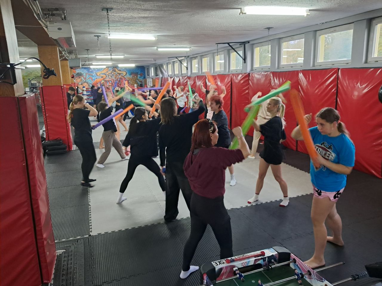 Bezpieczne i silne. Kobiety z Turku ukończyły kurs samoobrony w klubie Striker