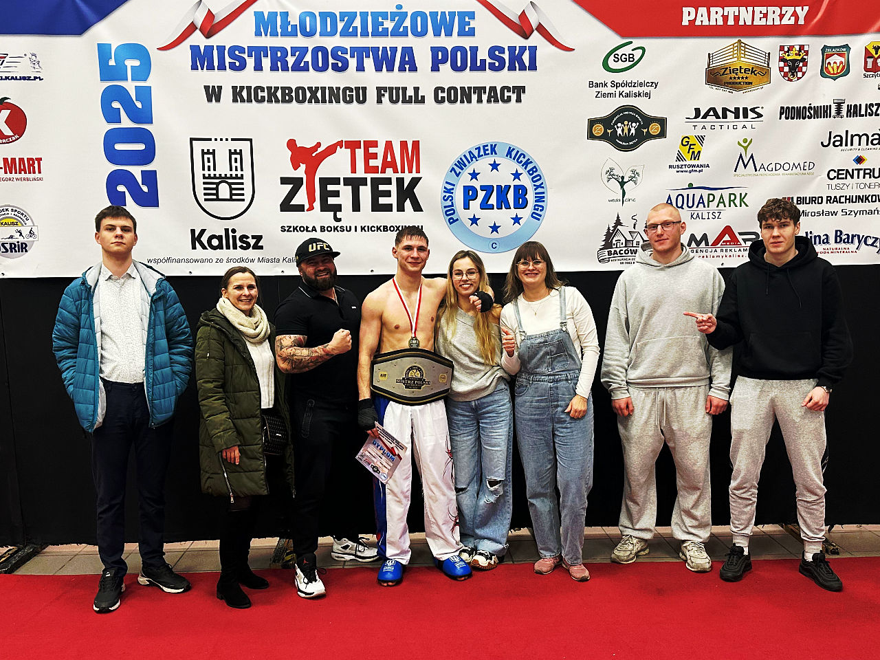 Patryk Szulc z klubu Striker Turek Młodzieżowym Mistrzem Polski w formule Full Contact - Patryk Szulc zdobywa tytuł Młodzieżowego Mistrza Polski