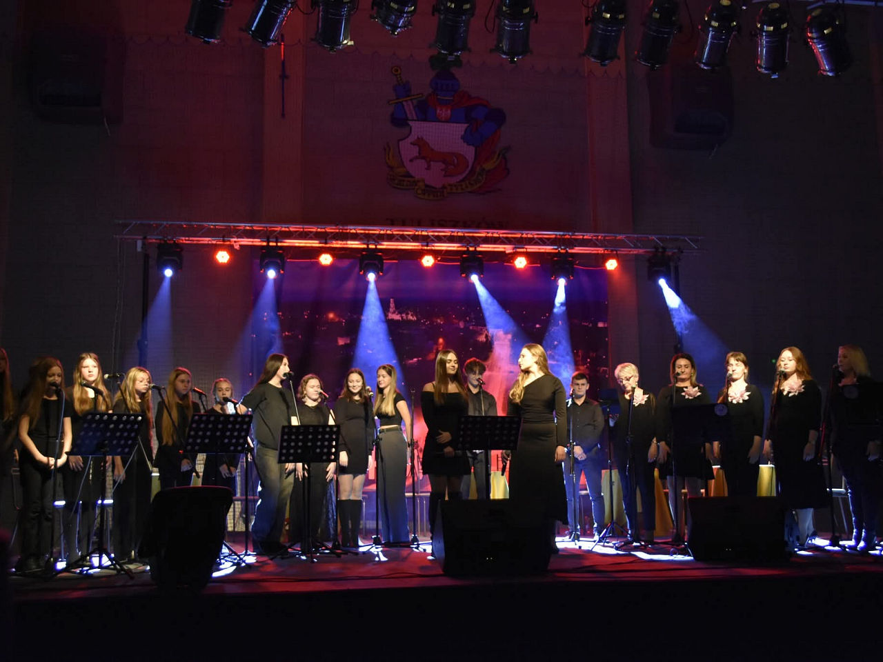 Muzyczne serce Tuliszkówa dla ojczyzny. Koncert „Muzyka świata” zakończył obchody Święta Niepodległości - Tuliszków świętował muzycznie Dzień Niepodległości