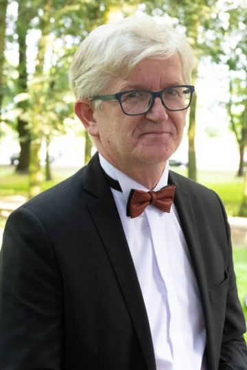 Gmina Tuliszków przedłuża współpracę z Mirosławem Rojkiem. Dyrektor z imponującym dorobkiem - Mirosław Rojek ponownie dyrektorem MGOK Tuliszków