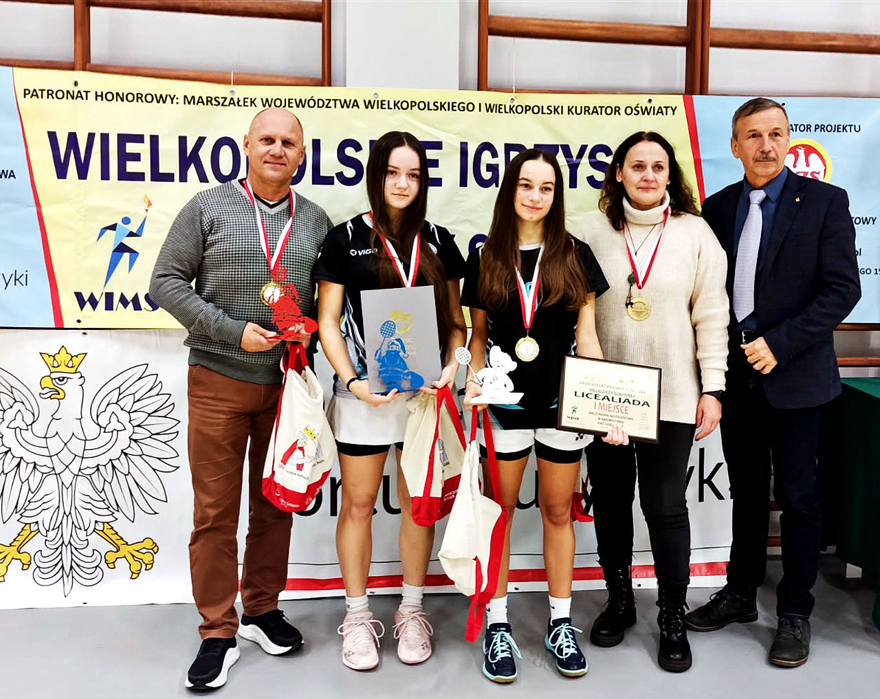Mistrzynie Wielkopolski w Badmintonie. Reprezentantki I LO Turek triumfują w Gnieźnie - Badmintonistki Z LO Turek najlepsze w województwie