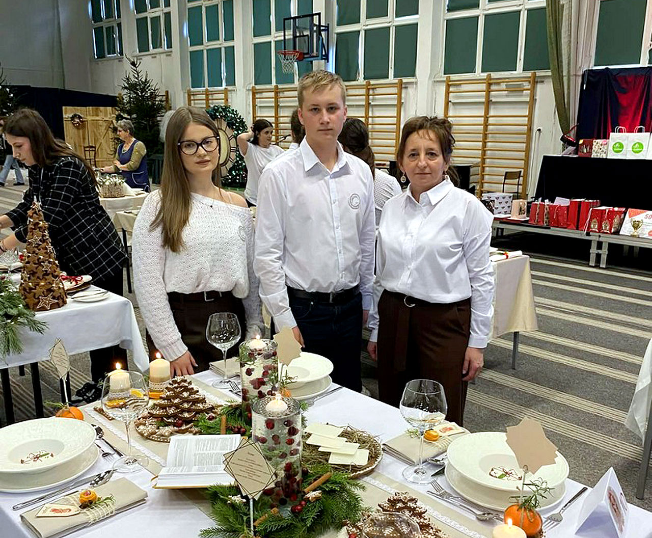 II miejsce dla uczniów z ZST Turek w XII Wielkopolskim Konkursie na Najpiękniejszy Stół Świąteczny - ZST Turek z II miejscem w konkursie wojewódzkim