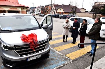 Nowy mikrobus w gminie Władysławów....