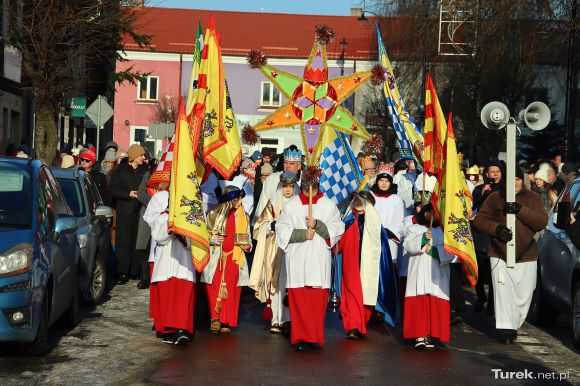 Orszak Trzech Króli przeszedł ulicami Turku...