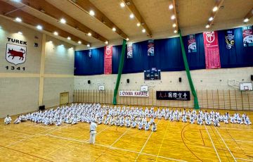 Mistrzowie i kandydaci do czarnych pasów w...