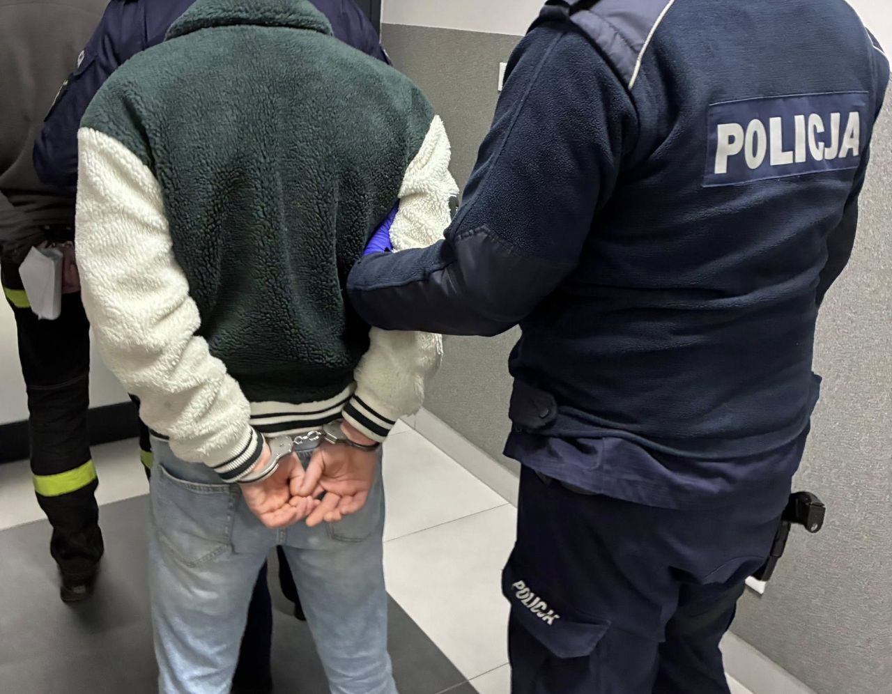 Pięciu poszukiwanych zatrzymanych w kilka dni. Skuteczne działania policji w powiecie tureckim - Policja zatrzymała osoby poszukiwane