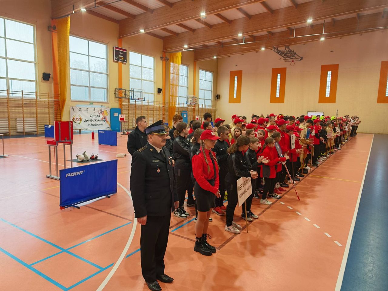 Strażacka młodzież walczyła w Malanowie. II Halowe Zawody Młodzieżowych Drużyn Pożarniczych - Powiatowe zawody MDP w Malanowie /fot. OSP Wielopole