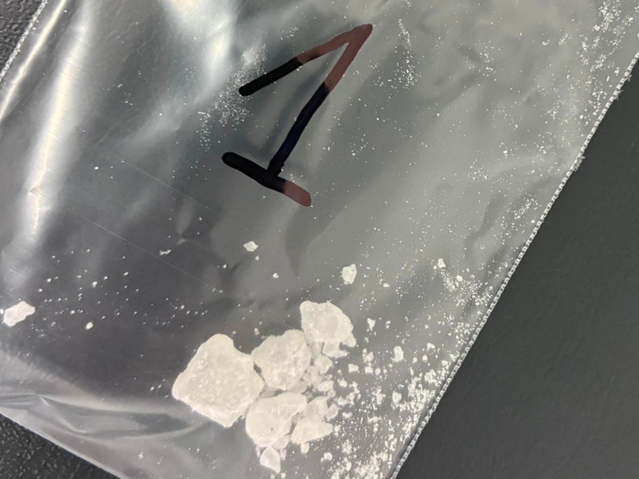 Kolejne zatrzymanie z mefedronem w powiecie. 26-latkowi grozi do 3 lat - Kolejne zaKolejne zatrzymanie z mefedronem w Turku